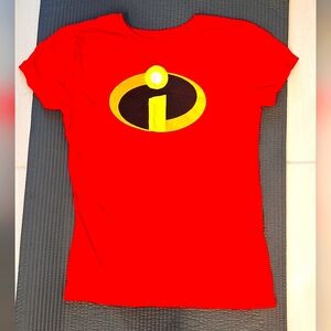 Disney Incredibles Womens cut T size L